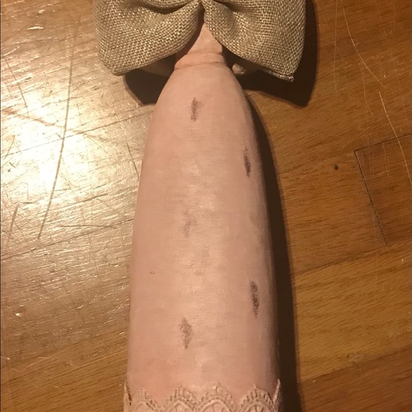 Angel - Picture 2 of 4